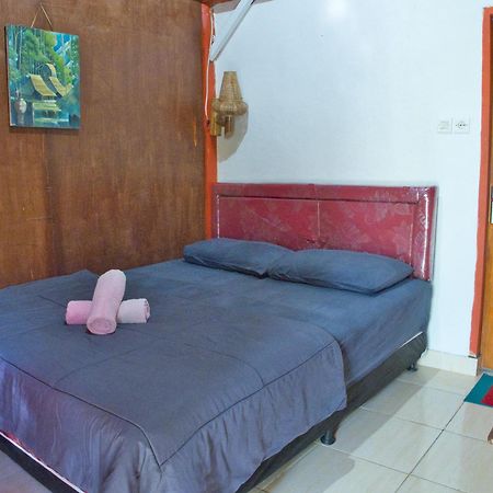 Tereng Wilis Jungle Inn Tetebatu Exterior photo