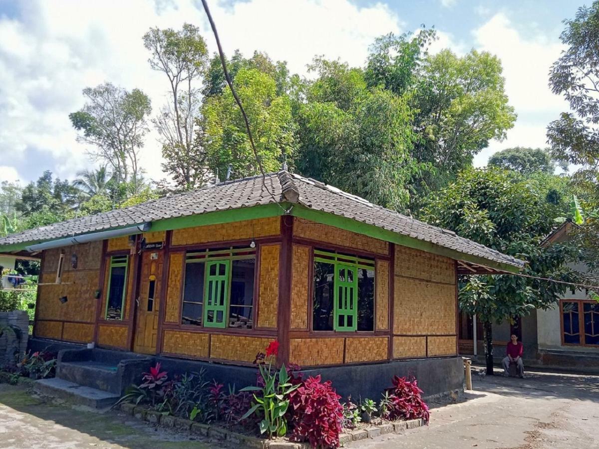 Tereng Wilis Jungle Inn Tetebatu Exterior photo